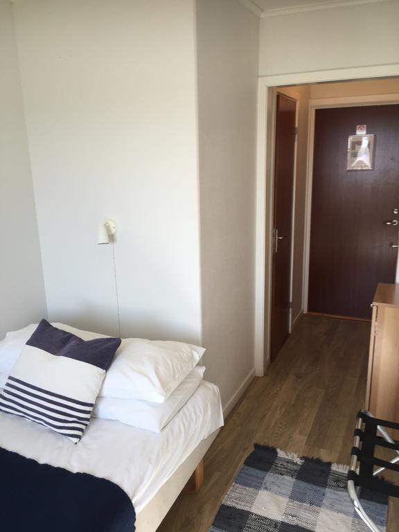 Hotell Fisketangen Kungshamn Zimmer foto